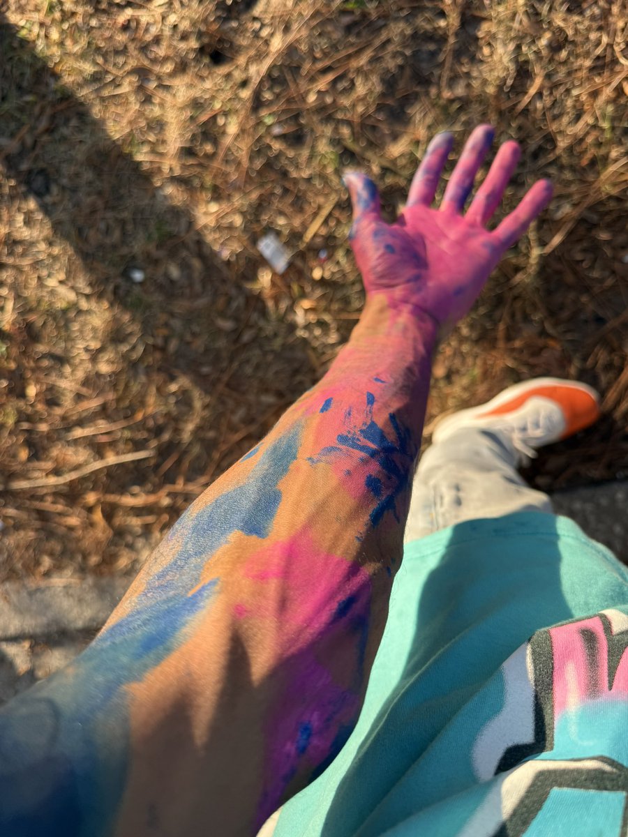 TTE Truth tweet media