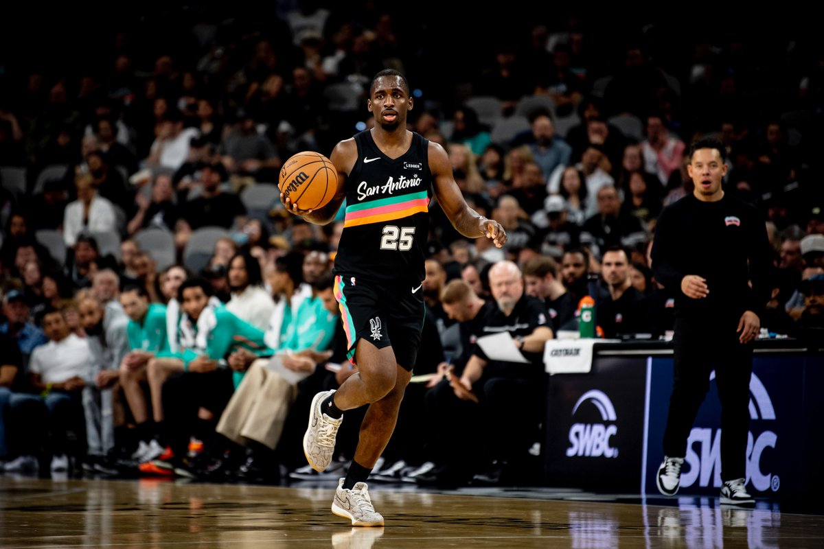 spurs's tweet image. What a night for DJG 👏