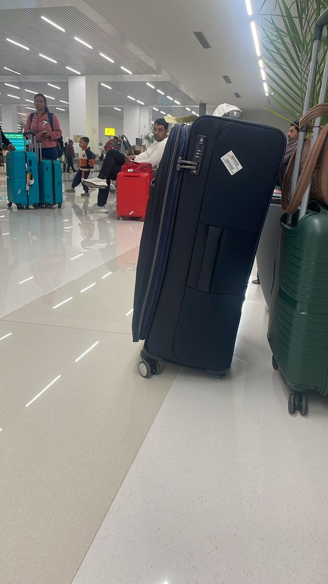 xtreamist's tweet photo. @IndiGo6E @DGCAIndia Expensive luggage broken from Delhi to Patna flight. My wife stuck at the airport and Mr. Rajesh executive staff is of no help. No claims and harassing her. Horrible experience. Flight 6E 6643 https://t.co/sDZanFjuvH