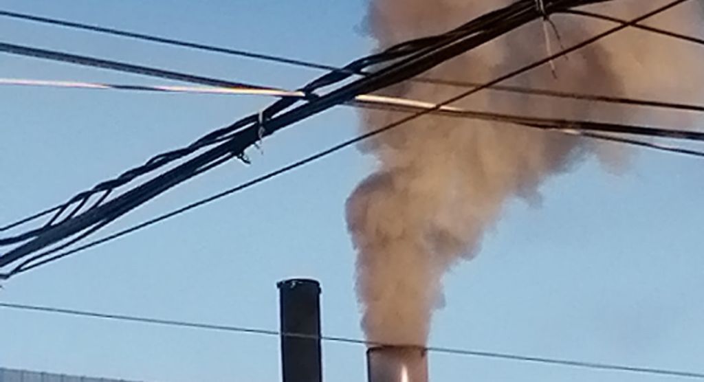 judicialesnet's tweet image. 🔴 DAÑO AMBIENTAL

➡️ Corte frena traslado de frigoríficos y familias quedan expuestas, advierten

➡️ La CSJ ya tomó la medida cautelar de suspender los efectos de la normativa, que originalmente buscaba liberar a los vecinos de Tablada, generando fuertes críticas de expertos,…