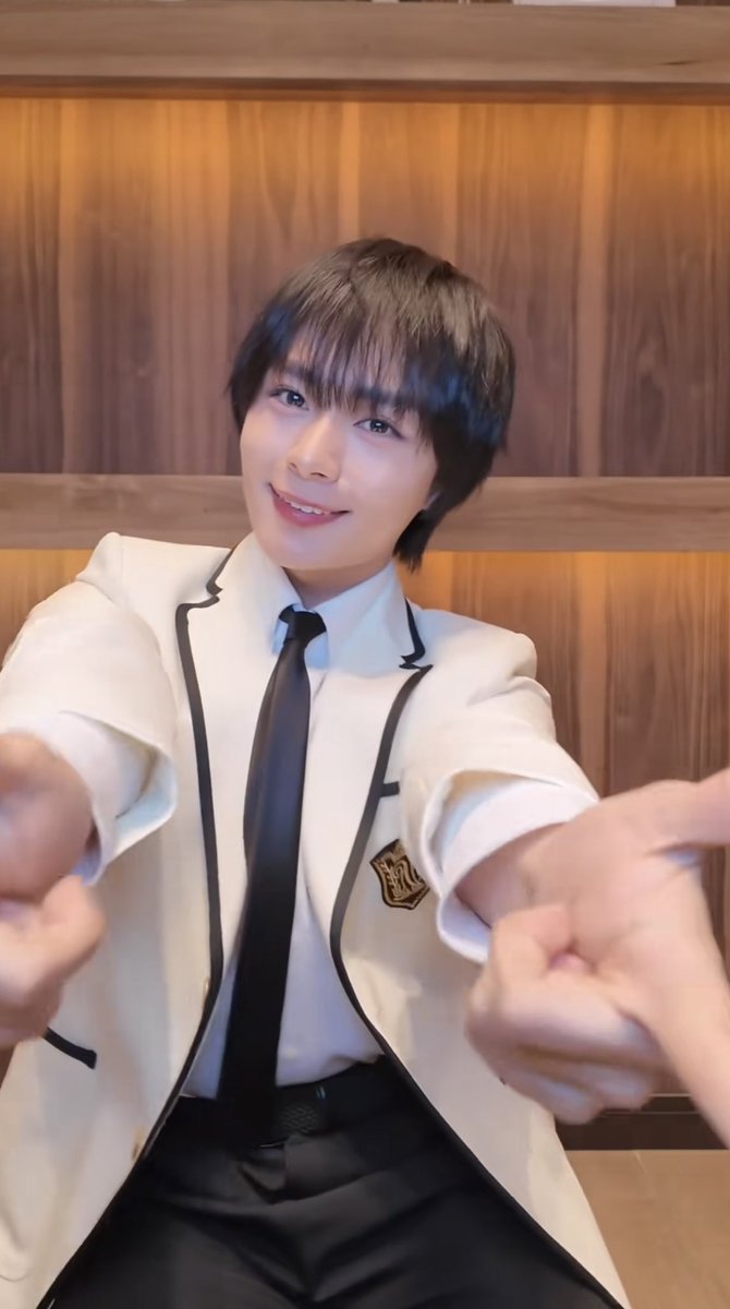 ooni__87's tweet photo. 大西流星ってなんでこんなに可愛いのってくらい天最高すぎるありがとう😿
アイドルでいてくれてありがとう🎀 https://t.co/ooYd1ay3WR