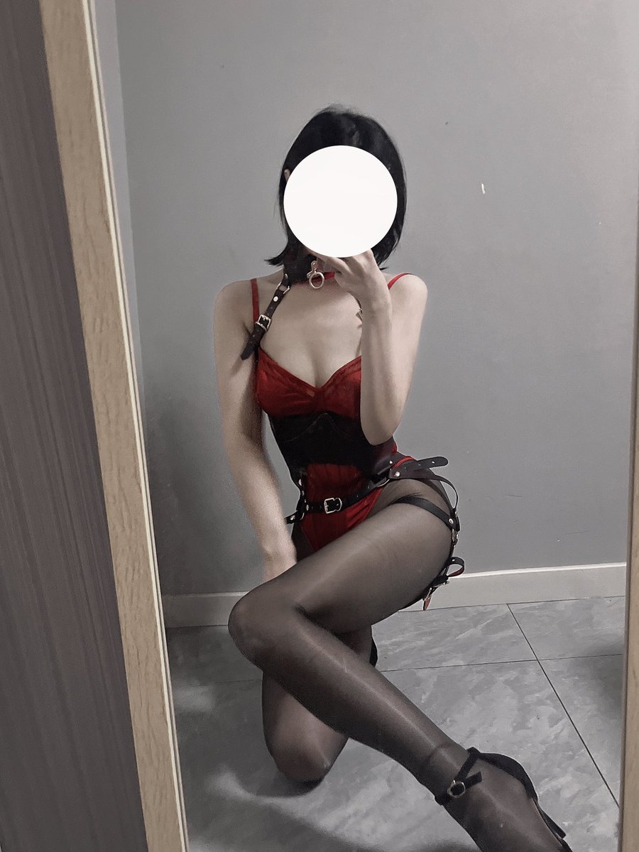 MuababyYan's tweet image. 能在坚持一会吗弟弟

束缚衣来自@WuuuL77