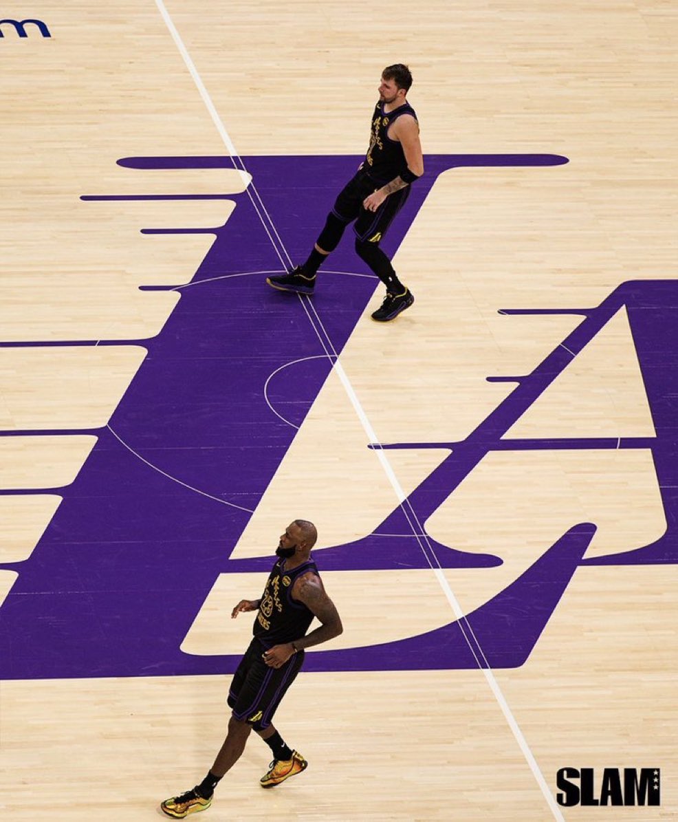 LakersLead's tweet image. The greatest alternate court in NBA history 🤩