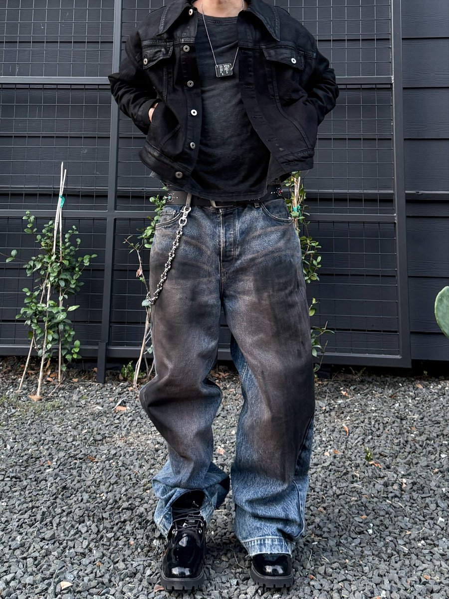 jsin_jay's tweet image. good fit, good whip ✅