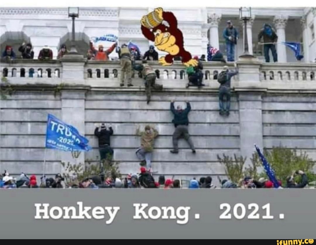 Zelda_vue's tweet image. Ok. Trump first.

Lmao. Y&apos;all still believe the us vs them lie.

You can research this: But NO federal politician current or former. Were EVER arraigned or convicted for junk like this.

The most were sex, bribery or fraud cases. ALL ended with slap on the wrist convictions. 👇