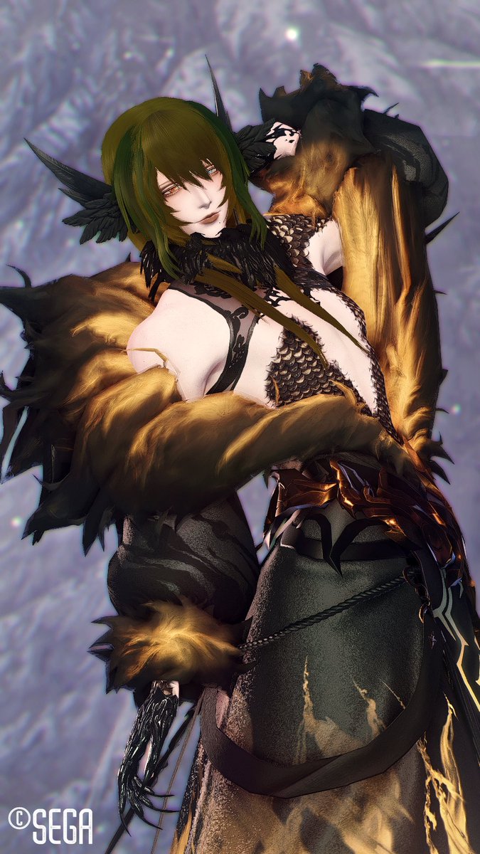 トラツグミのあの模様に見え…ないな🙄