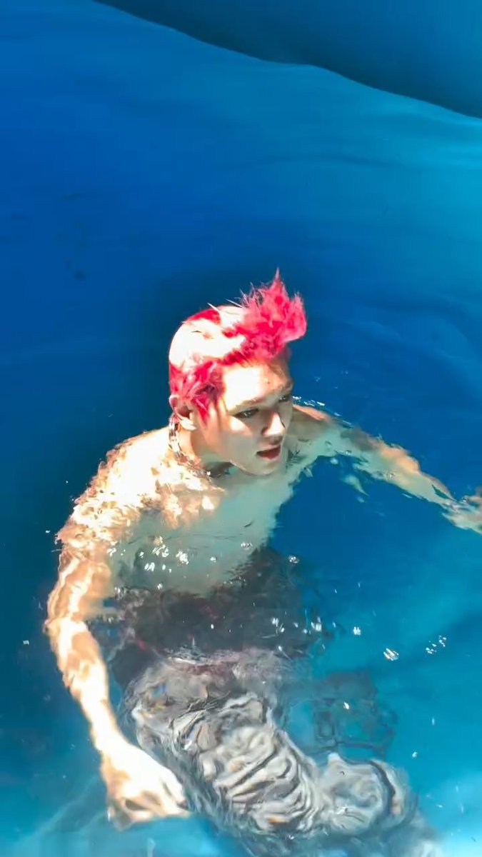 taeyongpictures's tweet image. D-22