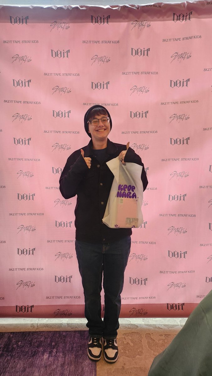 TangiTurtle's tweet image. Happy Comeback Day!

#STRAYKIDS #kpopnaraofficial