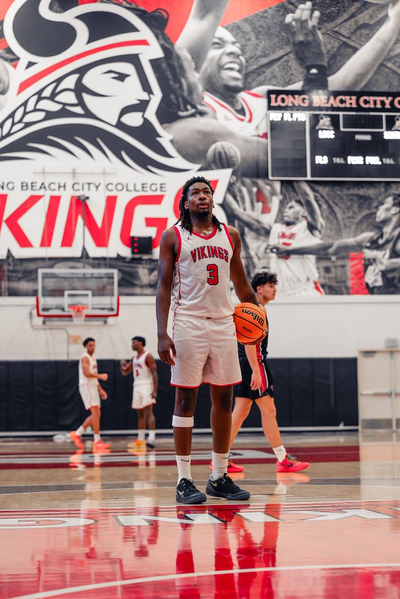 kaihunterz's tweet photo. 25 Min
18 Pts 
8 Reb
2 Ast
8/11 Fg
1/2 3pt
1 Steal

Vs Canyons 
#JUCOPRODUCT #jucobasketball https://t.co/76Y4Ijo6Lc