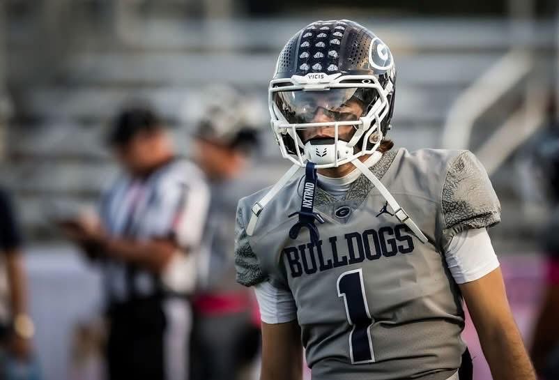 pr8hdz's tweet photo. Playoff Edition Game day in The Wood against Jonesboro. Second season underway ! @BLANDOGW13
#Chasing13 #ForgedInTheFire #JourneyToTheShip
#AllAboutTheG https://t.co/oL2SJBoBBL