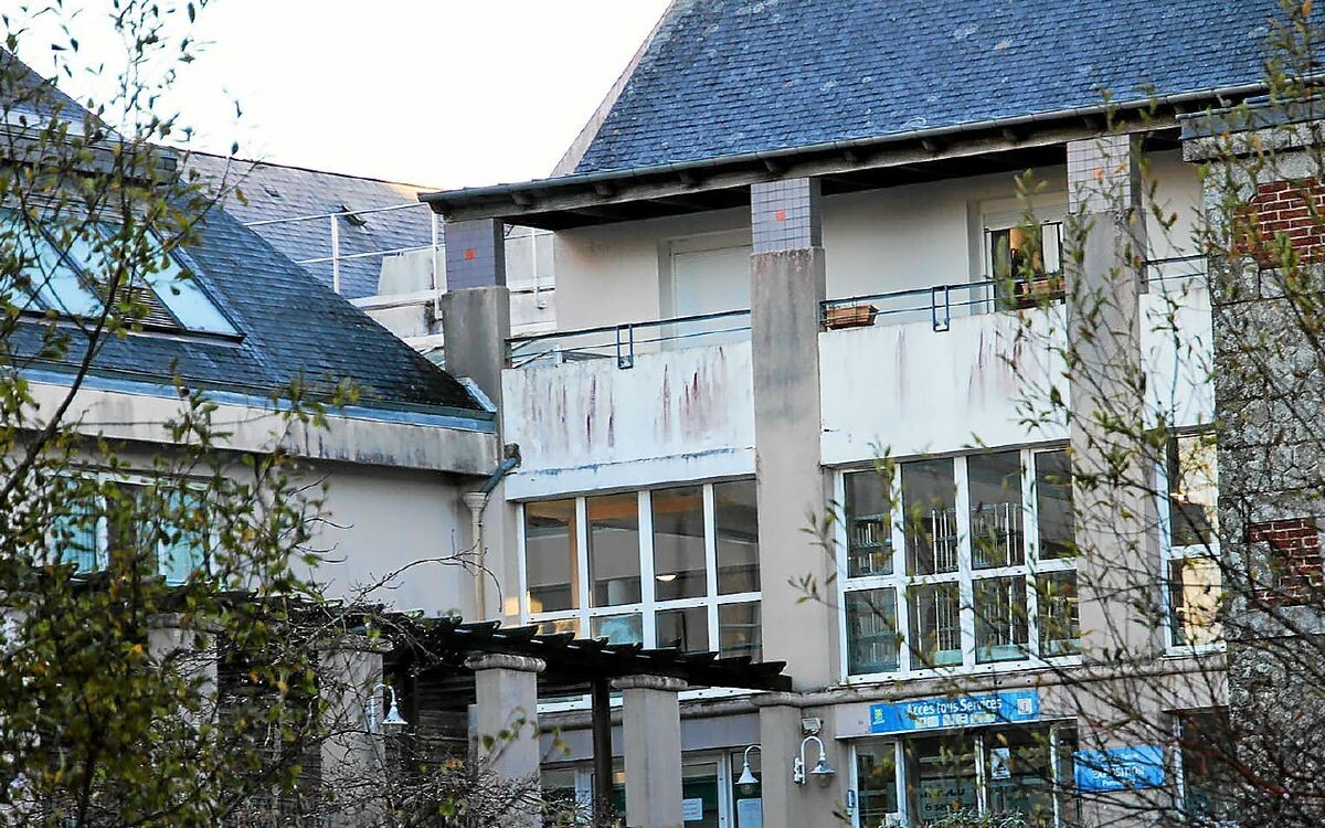 La CFDT dénonce la décision de la direction de l’Ehpad Mont Le Roux à Huelgoat d’externaliser la cuisine et la buanderie. Sa directrice se veut rassurante sur le maintien de la qualité des services.
➡️ go.letelegramme.fr/6ZuE