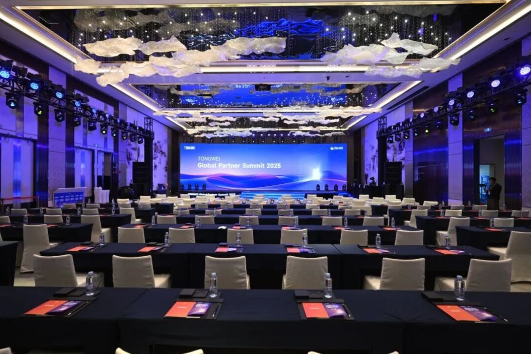 FestilaOvidiu's tweet image. &quot;The Overseas Sub-For[.]&quot;(sourceofthiswrittenmaterial andphotosfromthispost➡️site en.tongwei.com)🙂☀️👏👏👏👍👍👍,🟢 #SymbiosisBeyondBoundaries #TongweiSolar 🥇, #TheTongwei_WWFCooperationProgram ✌️, #GlobalSolarCouncil #TW_G12SystemEcosystemWhitePaper 🟢 @Tongwei_Solar