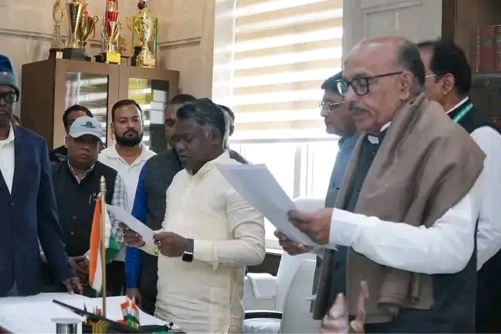 घाटशिला विधानसभा के युवा नेता नवनिर्वाचित विधायक <a href="/someshchsoren/">Somesh Soren</a> जी को विधानसभा सदस्य के रूप में शपथ ग्रहण करने पर हार्दिक बधाई एवं शुभकामनाएं💐💐
<a href="/JmmJharkhand/">Jharkhand Mukti Morcha</a>
<a href="/JMM_Purvi_/">झामुमो पूर्वी सिंहभूम जिला</a>