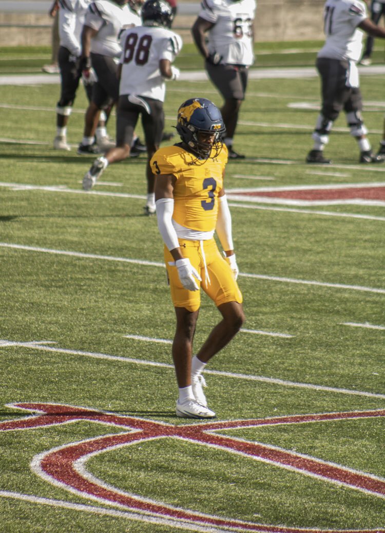 One of THE best corners in the Market, I’m Legit and Seasoned and can Take away a whole side of the field…. FILM DONT LIE