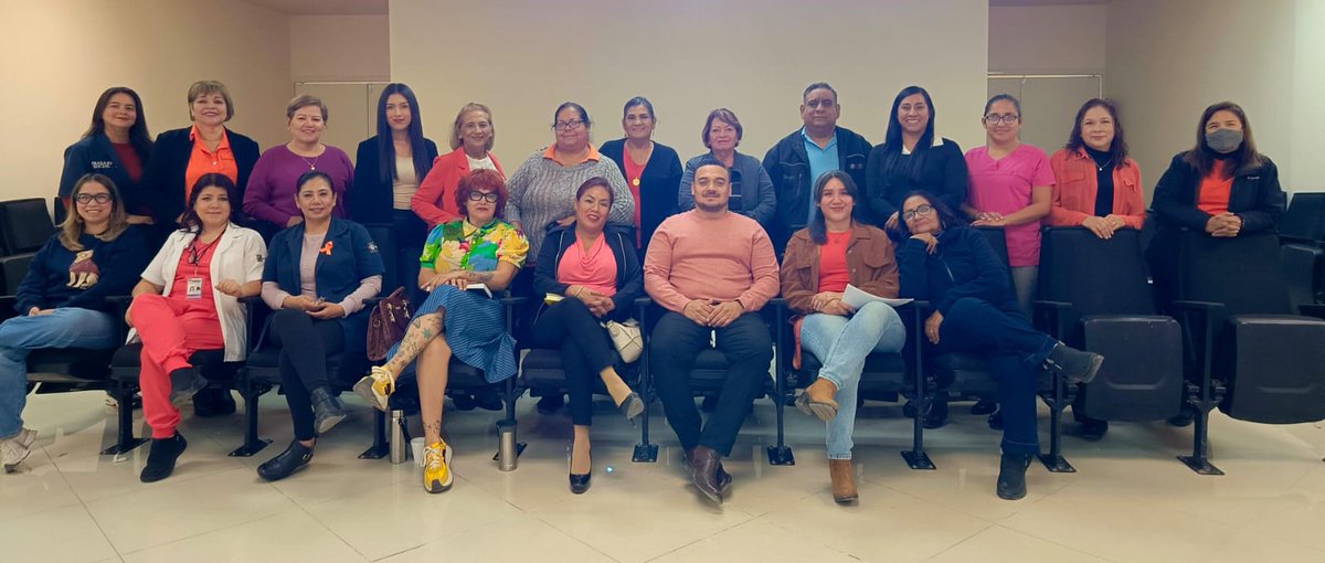 CapaTorreon's tweet image. Capacitación Mensual Red Trabajo Social Jurisdicción No. 6
☎️Teléfono: 8712 85-17-24
☎️Línea de Vida: 800 911 2000
Línea de Vida Coahuila: 800 822 3737 
capatorreon@gmail.com
 @SSalud_mx  @salud93108 @conasamamx