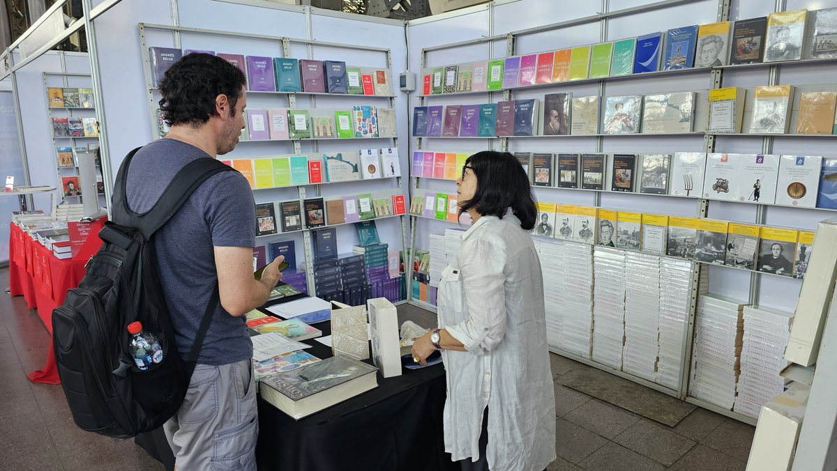 Biblioteca Nacional tweet media