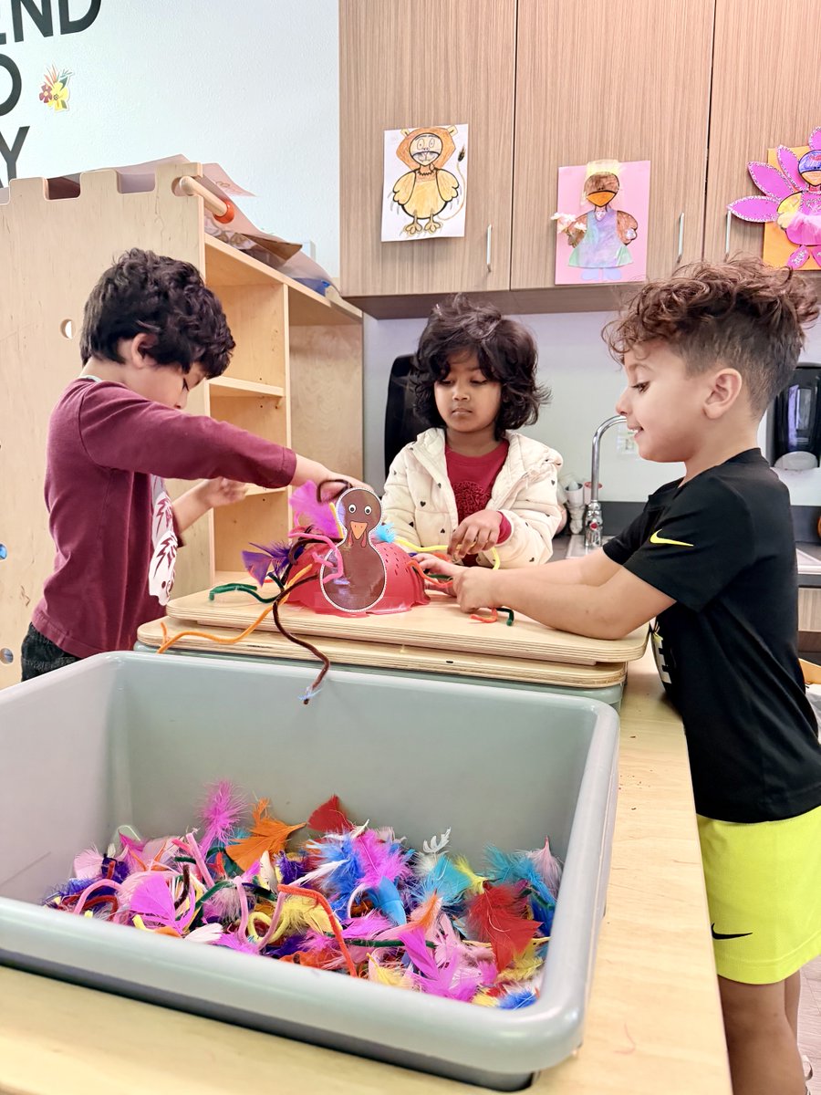 Mrs. Moreno tweet media