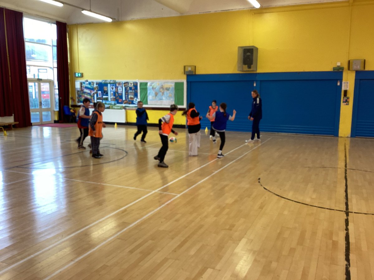 HolyChildPSBel's tweet image. P6 started a 6 week football camp with the IFA. Thanks to Poppy and Hamdu for today’s session.

#SharingCaringLearning