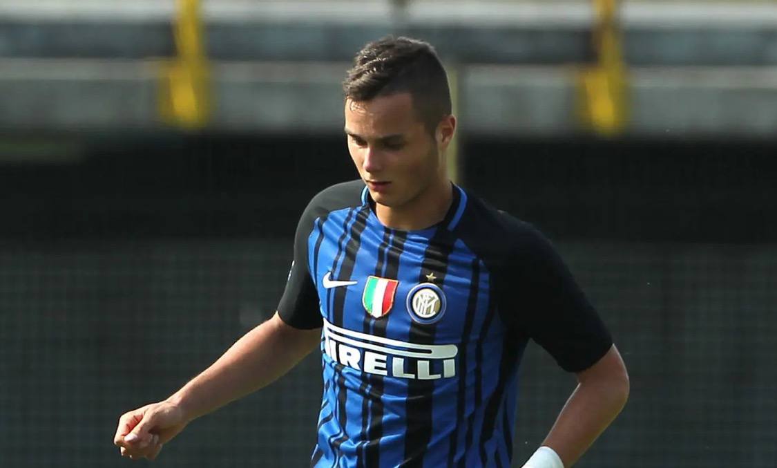 InterHubOff's tweet image. Dopo la terza rottura del crociato, Zinho Vanheusden si arrende e dice basta con il calcio a soli 26 anni. @marifcinter