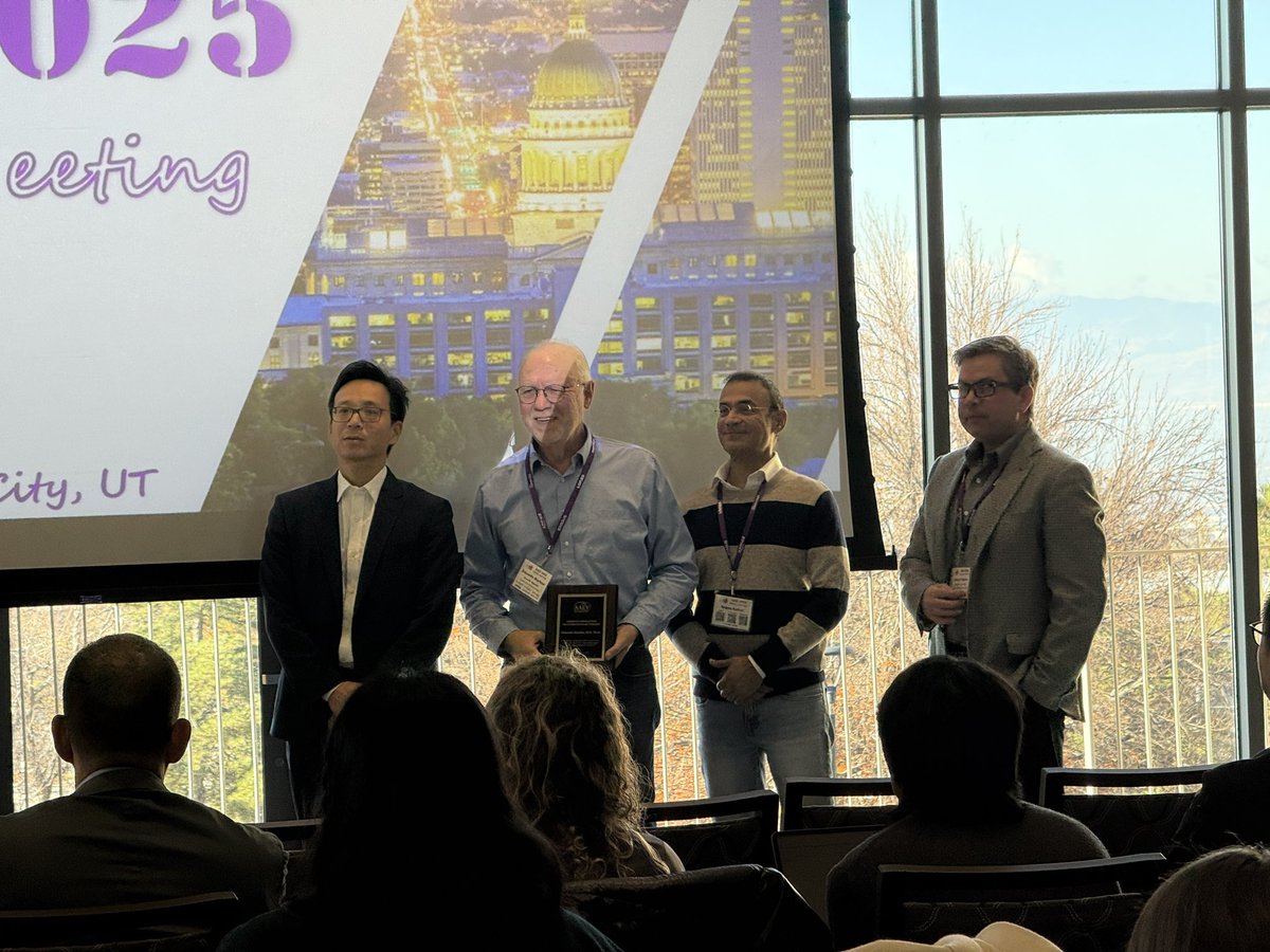 Junlang Li tweet media