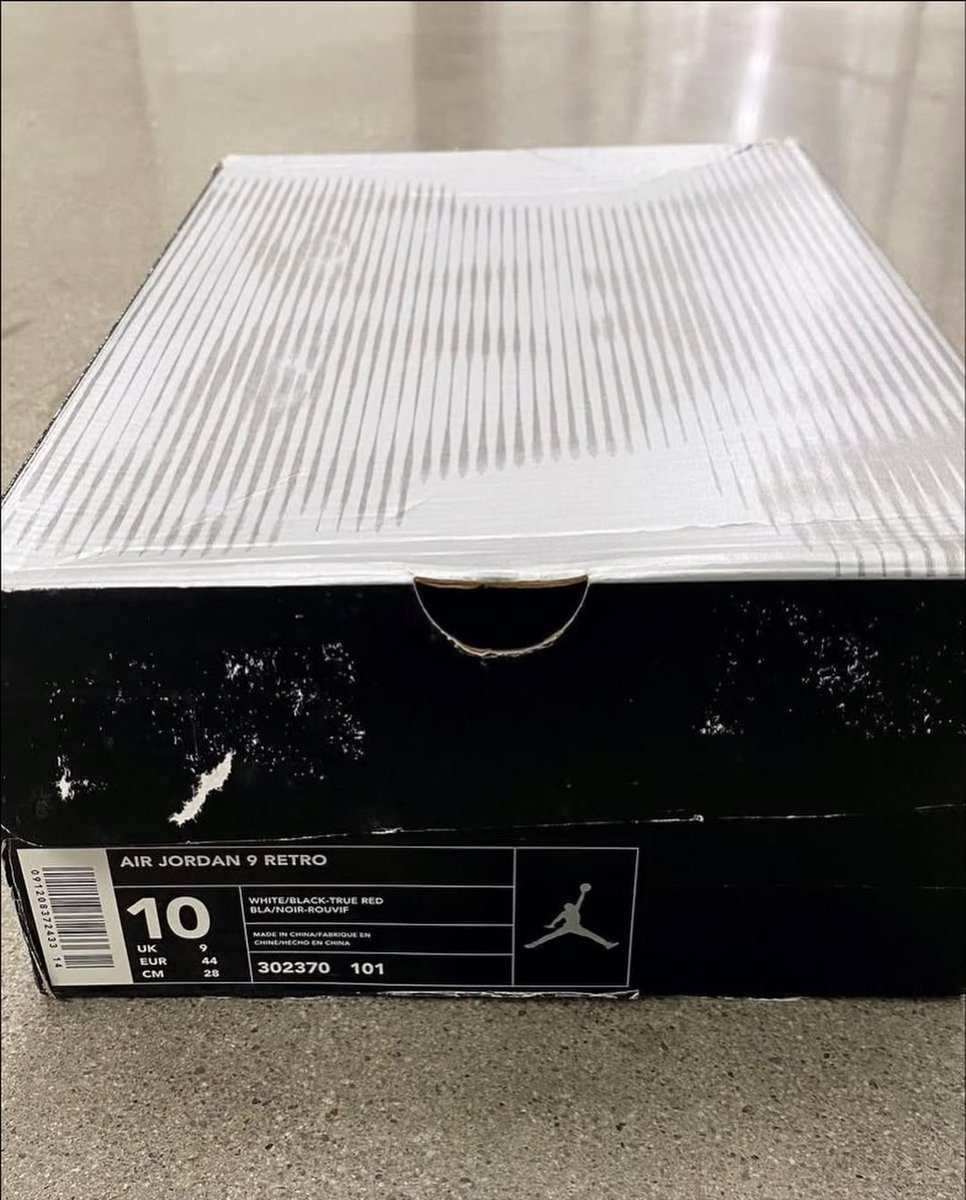 Michael Jordan Face Box Returns For 2026 Air Jordan Retros 👀 😤

LEARN MORE:  sneakerbardetroit.com/michael-jordan…
