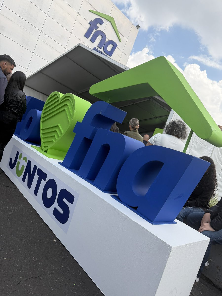 Varias marcas ahora son aliados estratégicos en “Juntos FNA” porque tener la casa propia no es el fin de una meta sino el inicio de la misma…
<a href="/FNAahorro/">FNA AHORRO</a>