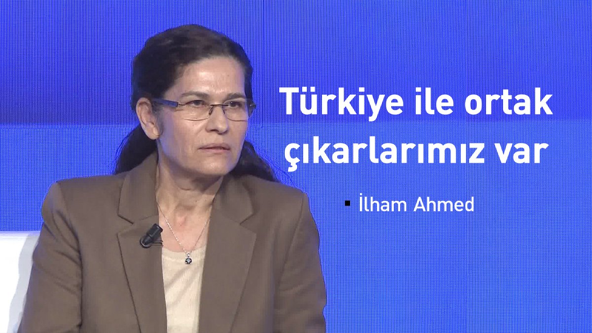 Hernbralkoa's tweet image. İlham Ahmed:

&quot;türkiye’ye karşı düşmanlık niyetimiz yok, savaşmak gibi bir niyetimiz yok. Ortak çıkarlarımız var&quot;

#KurdsOnAlert