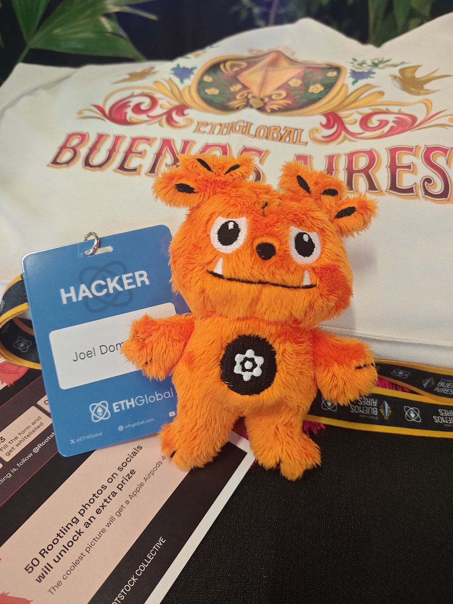 Finally I found one!! Thanks you <a href="/RootstockColl/">Rootstock Collective</a>

#RootlingOnTheMove