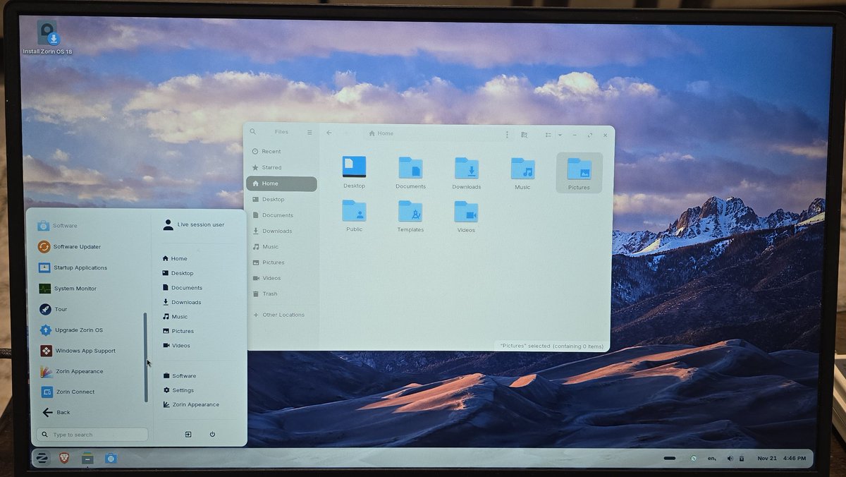 Saudi_Clouds's tweet image. نظام #ZorinOS من اجمل انظمة التشغيل اللي جربتها في حياتي 😍😍😍.. هه هه ممكن اشيل #Ubuntu!