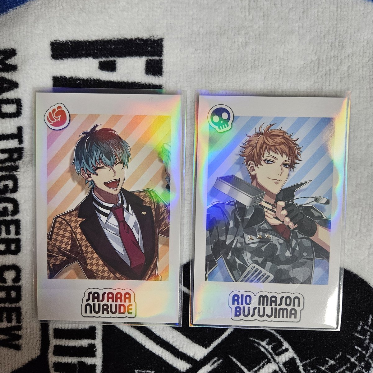 goodsgag's tweet image. #히프마이장터 #히프마이_장터 #힢마장터
누루데 사사라
부스지마 메이슨 리오
히프마이 7주년 체키풍 카드
개당 운미포 0.7
하자 없으나 중고품인 점 확인 부탁드립니다.