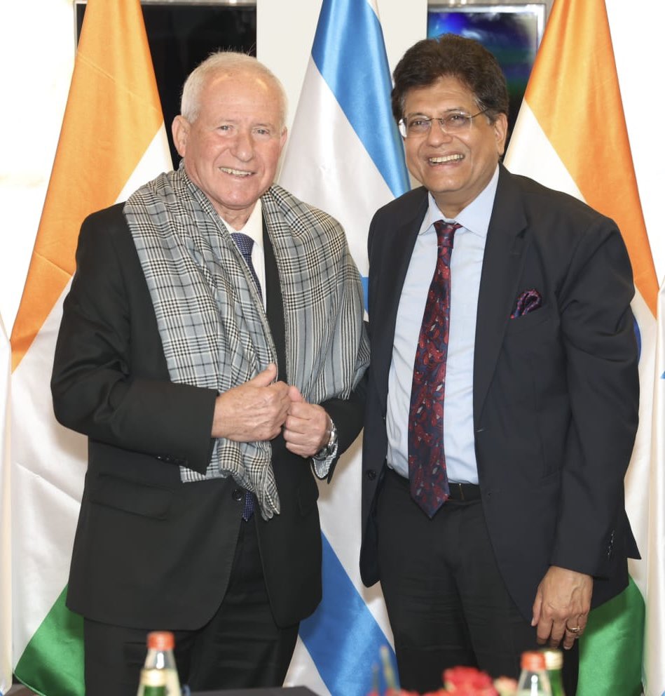 sidhant's tweet image. India&apos;s commerce minister Piyush Goyal meets Israel Agriculture minister Avi Dichter.
