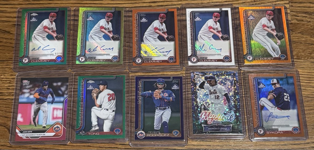 Incredible mail day from <a href="/midwestboxbreak/">Midwest Box Breaks</a> Probably the best one case PYP auction I’ve ever had. Certainly for the value ($3 win!)

Love the Break Club Topps Now set up as well that resulted in me getting a Soto to /5👀

Come hang out with us. We are a friendly bunch.