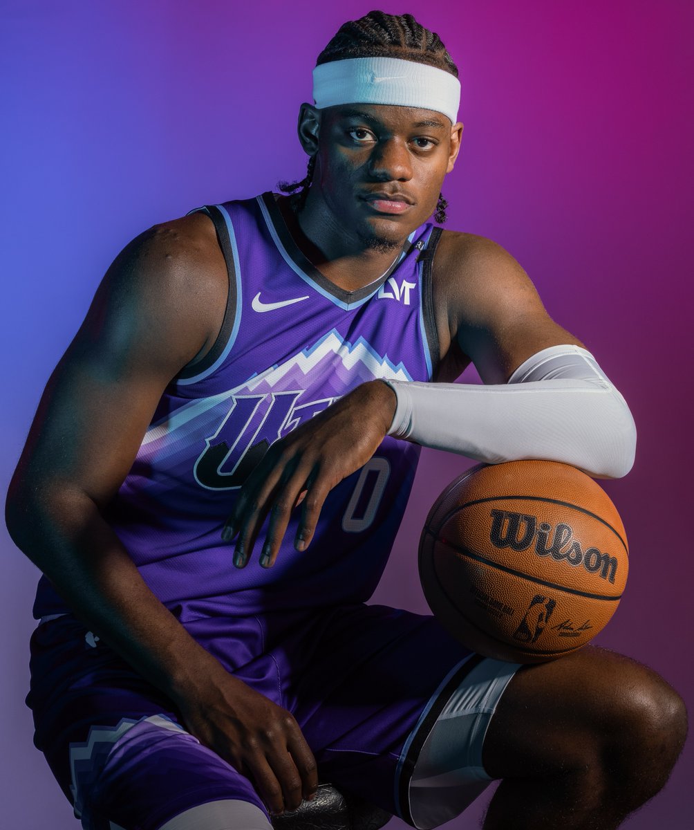 Join us in wishing Taylor Hendricks of the @UtahJazz a HAPPY 22nd BIRTHDAY! 