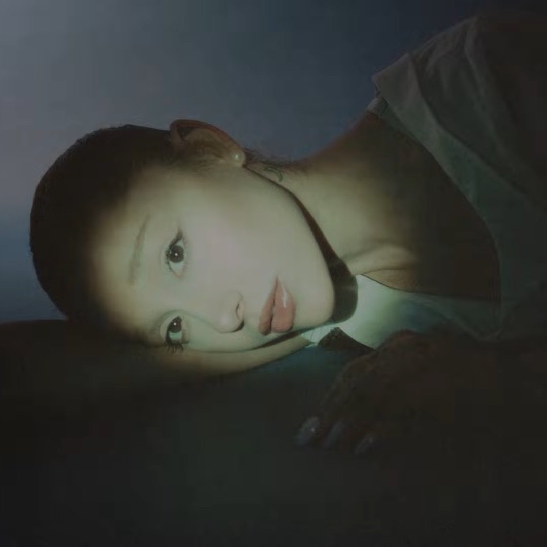 🚨 ARIANA GRANDE ROMPE UN RÉCORD 🚨

Y hace historia al convertirse en la primera artista en tener un álbum y una película #1 en Estados Unidos en dos años consecutivos.