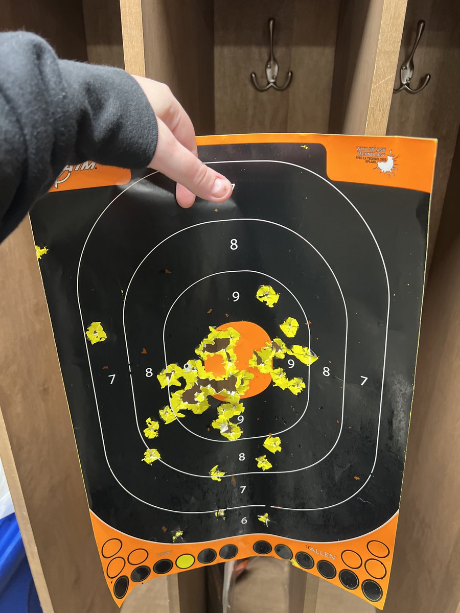 ransomwarehouse's tweet image. fractured my thumb #usererror