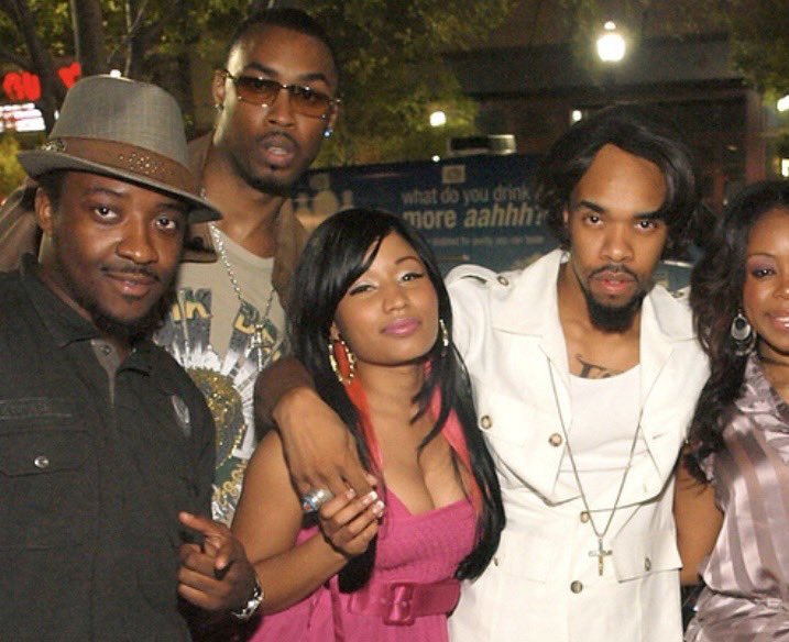 MINAJMEETDAWOO's tweet photo. nicki minaj in atlanta (2008). https://t.co/M4xFGK55mG