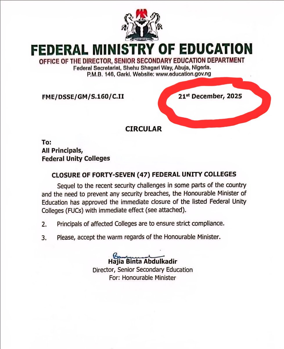 realvictorad's tweet image. A CONFUSED government of truly a DISGRACED country 🇳🇬.