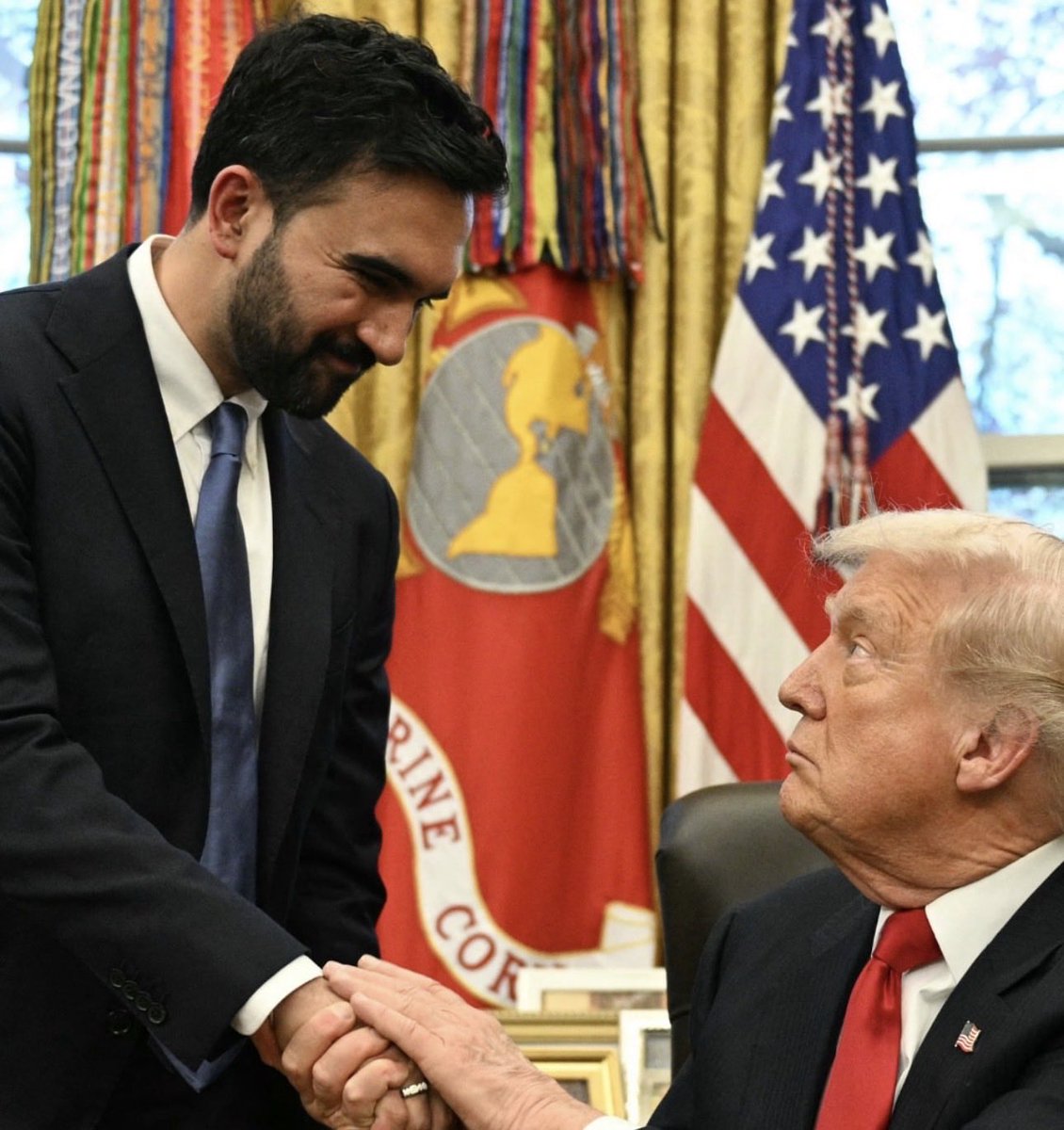 zachsagefox's tweet image. Very mixed feelings on this WH meeting. I love when people from difference sides come together and work on issues for Americans. But Zohran is a blantant terrorist sympathizer with views that are vehemently anti-American and out of the mainstream. Socialism is no joke. I wish the…