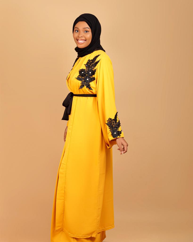 StrivingEmpire's tweet image. HighlightHer—a soft crepe two-piece with detailed embroidery.

✔️ Kimono and sleeveless inner dress
✔️ Matching rope belt
✔️ Fits US Sizes 2–20

Shop now: StrivingForModesty.com
#TSEExperience #StrivingForModesty