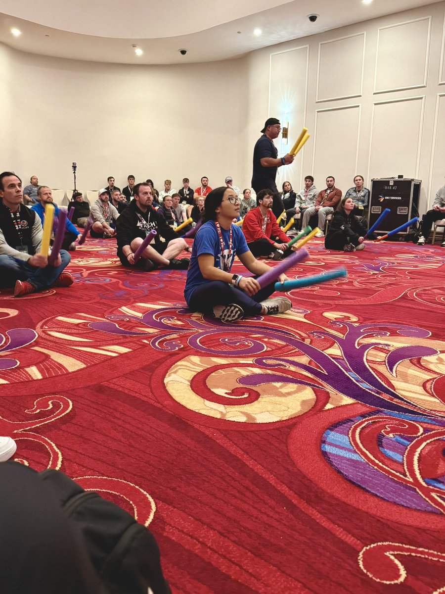PhysicalLitera3's tweet image. Day 2! A room full of educators learning as I share my take on teacher collaboration and rhythm literacy incorporating technology! @NYSAHPERD @nycahperd @SHAPEAmerica @DorothyNiemira @SEZnysahperd @mrobPE @MrBiehlsPE #physed #physicaleducation #elementary #nysahperd #ahperd
