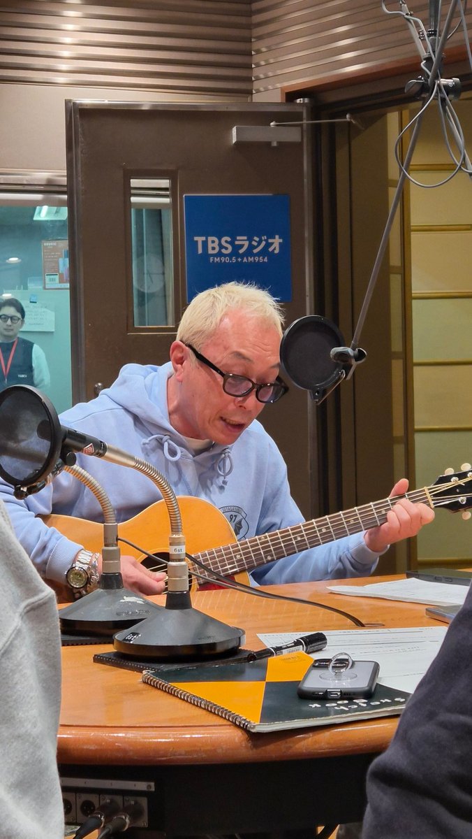 kinashinokai's tweet image. #木梨の会
所先生🕶️最新曲❗
🎵中間管理職エレジー🎶
#徳永ゆうき さん🎤
聴いてますか！？

#木梨憲武 #所ジョージ
#TBSラジオ #radiko