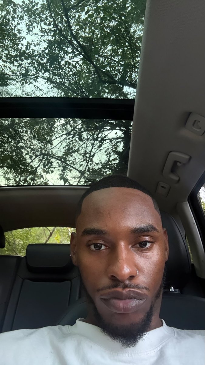awsuckker's tweet photo. 4:57 pm https://t.co/tGZEaH9VF3