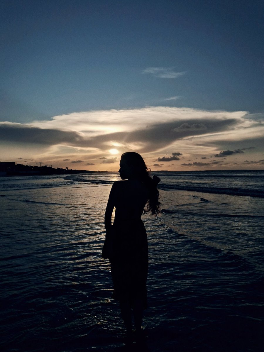 fleursolarie's tweet image. finalmente achei um app de câmera pra android bom