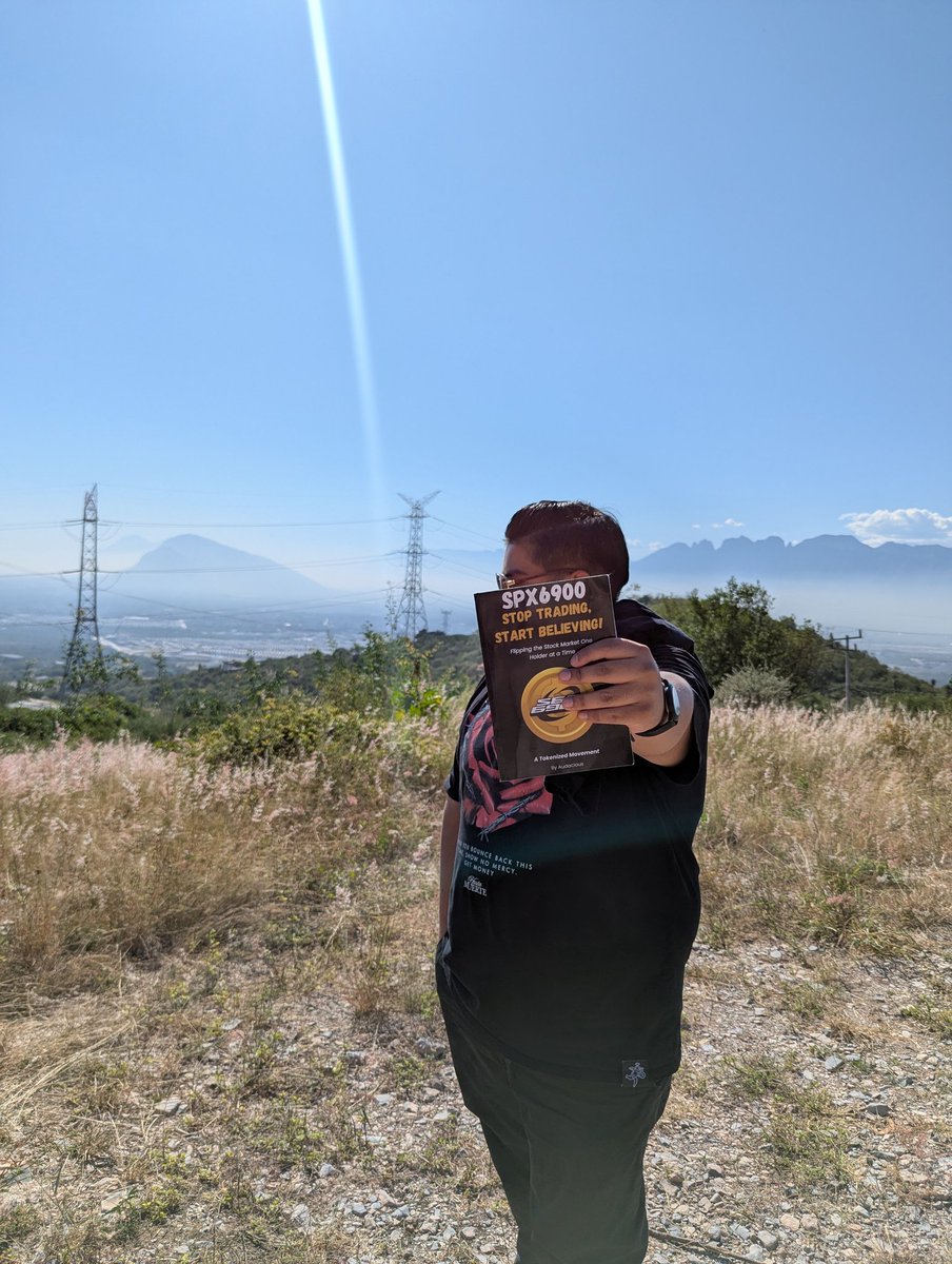 mexiaeon's tweet image. If all 200,000 holders held 4,655 coins, the entire supply would be controlled by aeons.

Once it reaches 1 Million holders, every Aeon can only hold 931 #SPX6900 coins. 

The number of coins you can hold will slowly shrink, and before you know it, the number will be less, and…