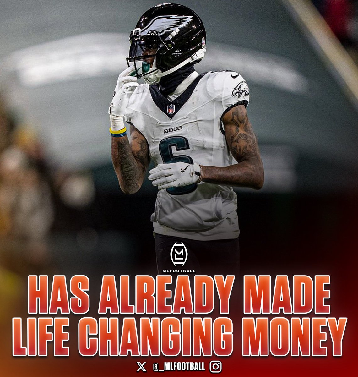 MLFootball's tweet image. HUMBLE: #Eagles star DeVonta Smith does not care about all the other big receiver deals, saying HE HAS made LIFE-CHANGING money, which is plenty for him.

“You cant be counting the pockets of others. I’m where I want to be. At the end of the day it was still life-changing for me”