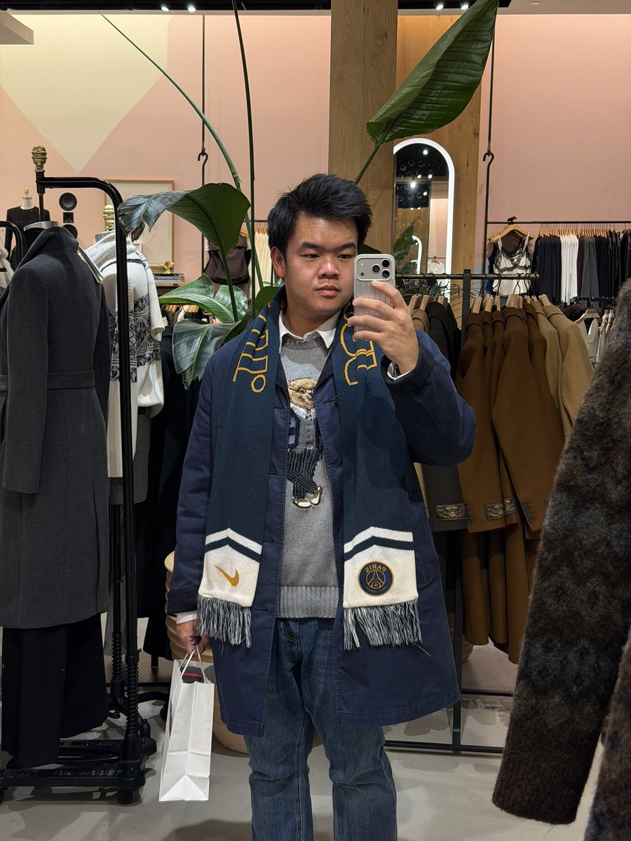 cttieu's tweet image. Selfies