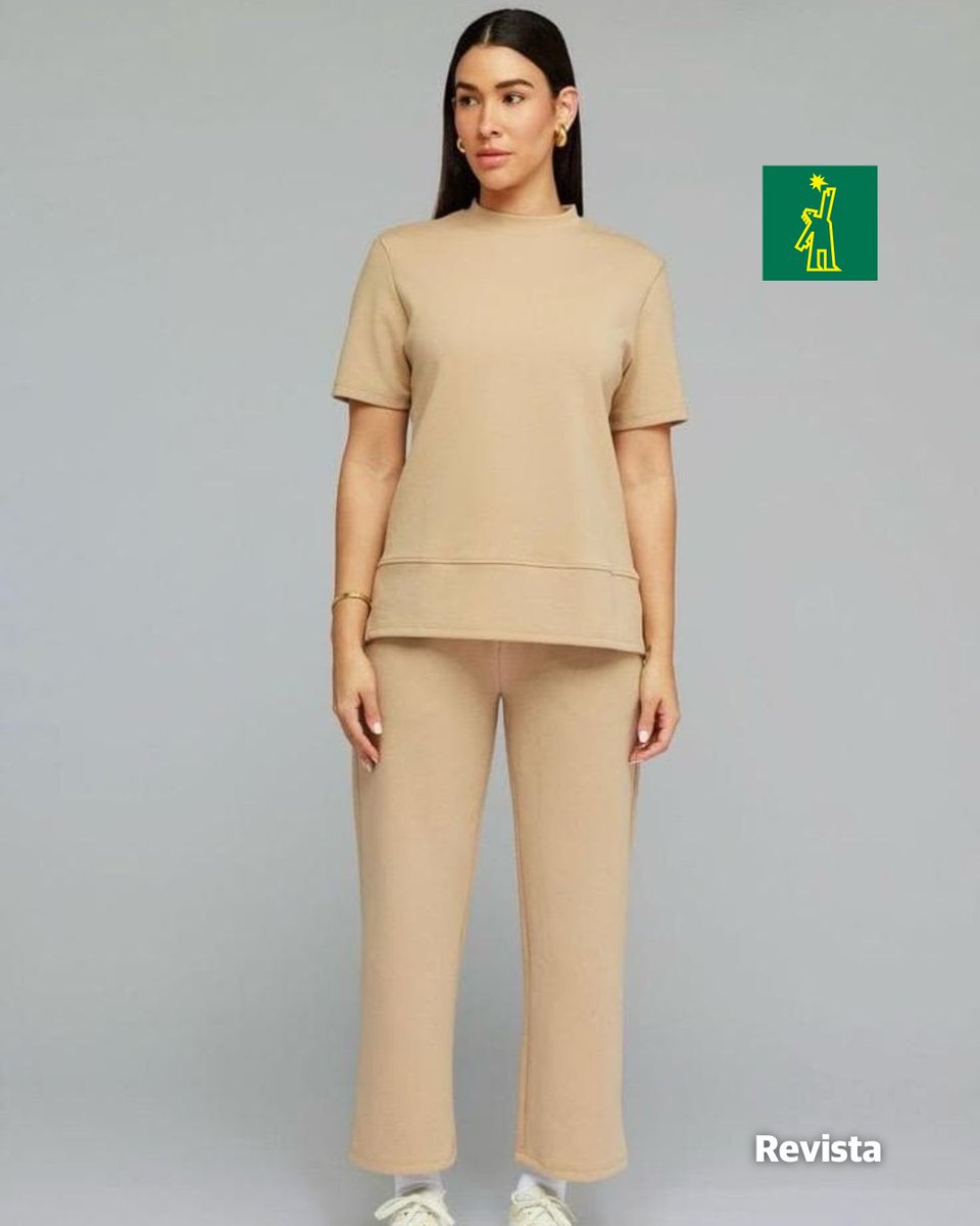 DiarioLibre's tweet image. 👠 | #ModaDL | En un país donde el clima tropical y la vida cotidiana exigen versatilidad, Moov llega para revolucionar el guardarropa, ofreciendo propuestas tanto para mujeres como para hombres

🔗ow.ly/Ypki50Xw2cC

#DiarioLibre #Noticias #RopaDeportiva #ModaDominicana…