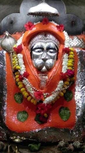 🙏 जय श्री राम 🙏
🌹दिन की शुरुआत प्रभु दर्शन से🌹
सिद्ध वाघाली हनुमान मंदिर, बुलढाना, MH में विराजमान श्री हनुमान जी महाराज के दिव्य दर्शन। प्रभु की कृपाभी से आज का दिन शुभ एवं मंगल मय हो। श्री सीतारामजी महाराज सबका कल्याण करे।
🙏सुप्रभात🙏