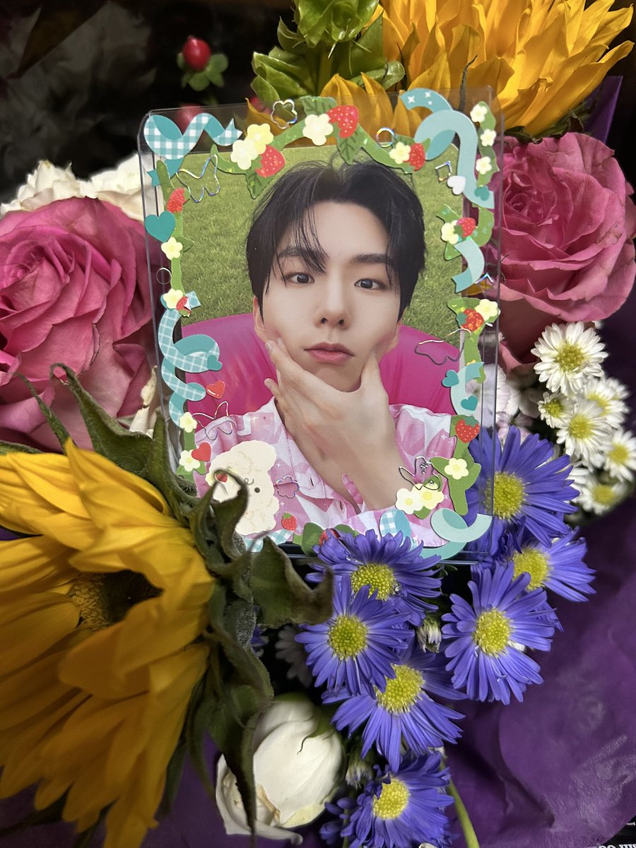 Cherry_kyu1's tweet image. Throwback for Kihyun’s birthday 🥹💜 happy birthday my love