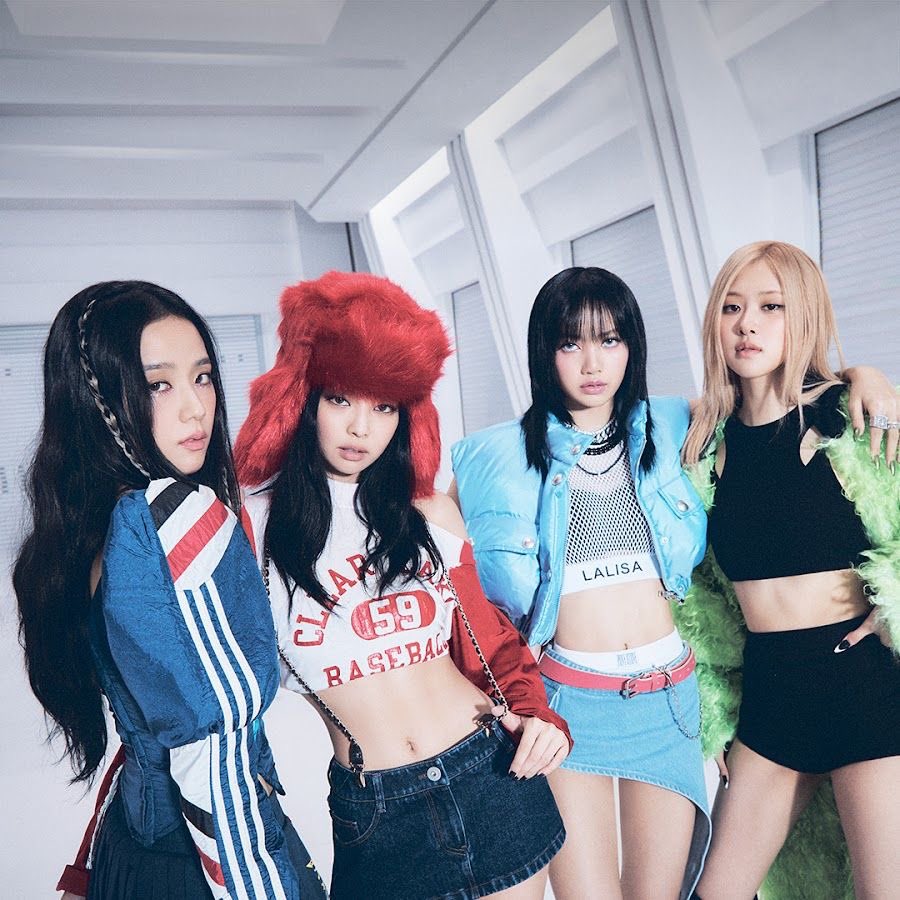 newjeansacervo's tweet image. São ELAS, Com “OMG” e agora “Super Shy”, #NewJeans e BLACKPINK são os únicos grupos femininos de K-pop que já receberam a certificação Platinum pela RMNZ